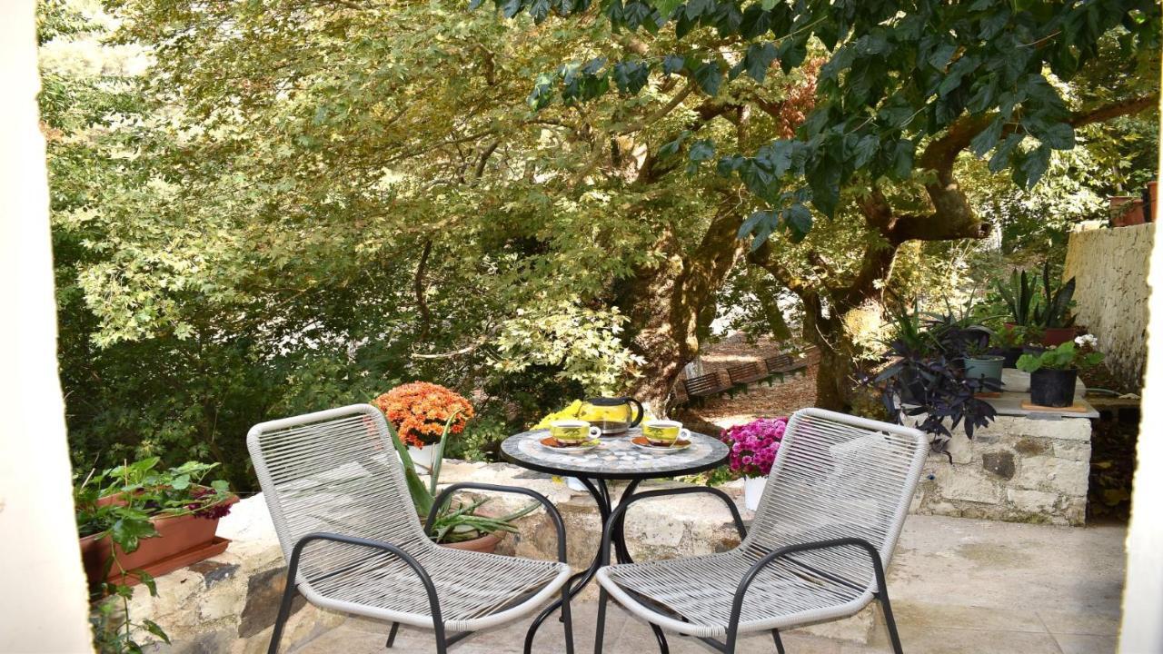 Villa Platanus House Meskla Esterno foto